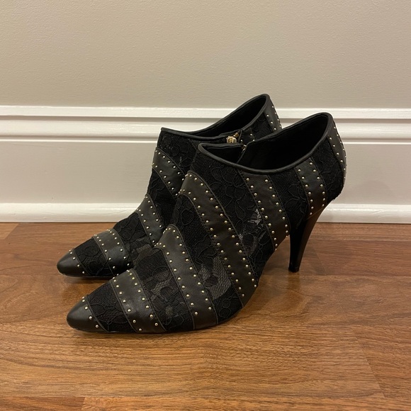 Alice + Olivia Calissa Studded Heel Lace Ankle Booties Pointed Toe Women’s sz 8 - Picture 3 of 14